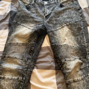 Wore them 4 time so they are basically new